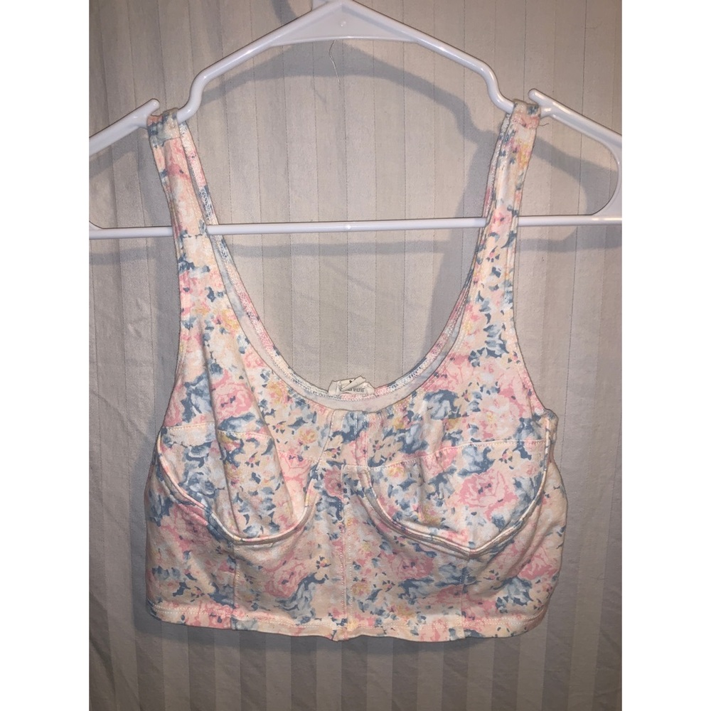 Cute floral top